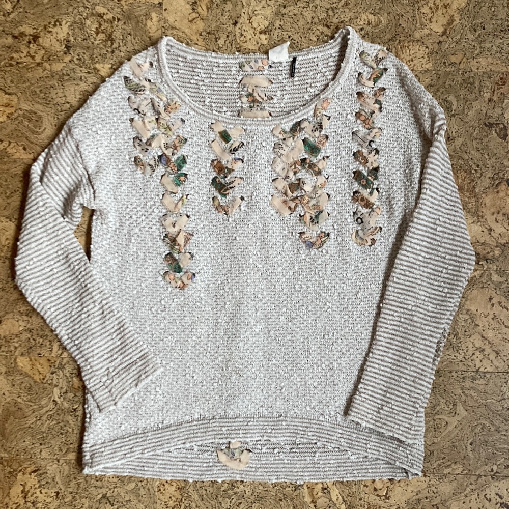 Akemi + Kin sweater